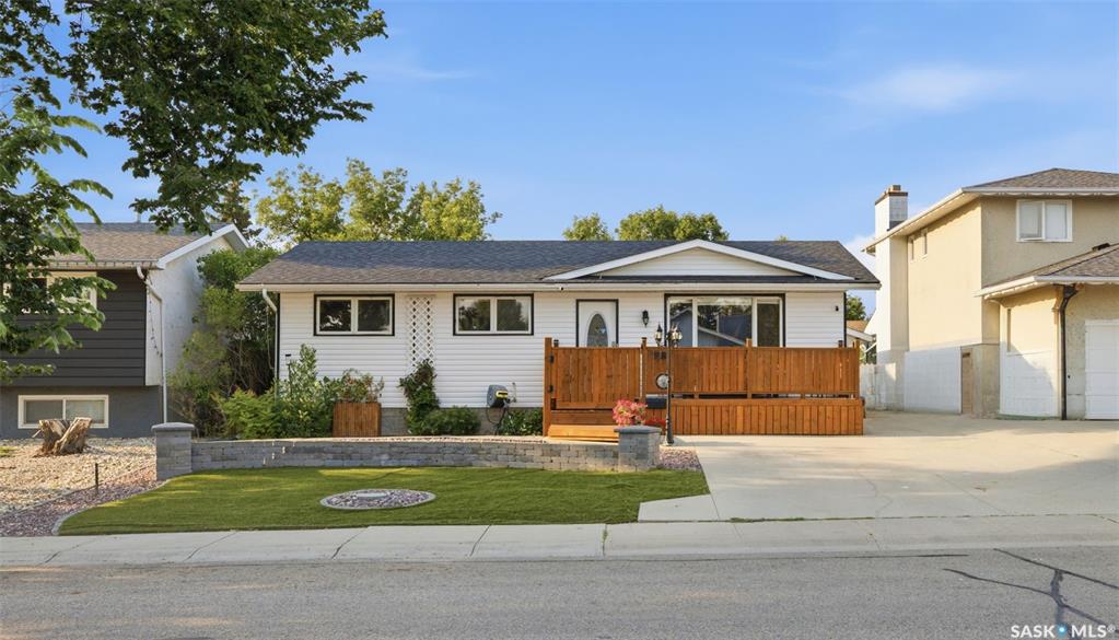 98 Dunsmore Drive, SK044382, Saskatchewan,
