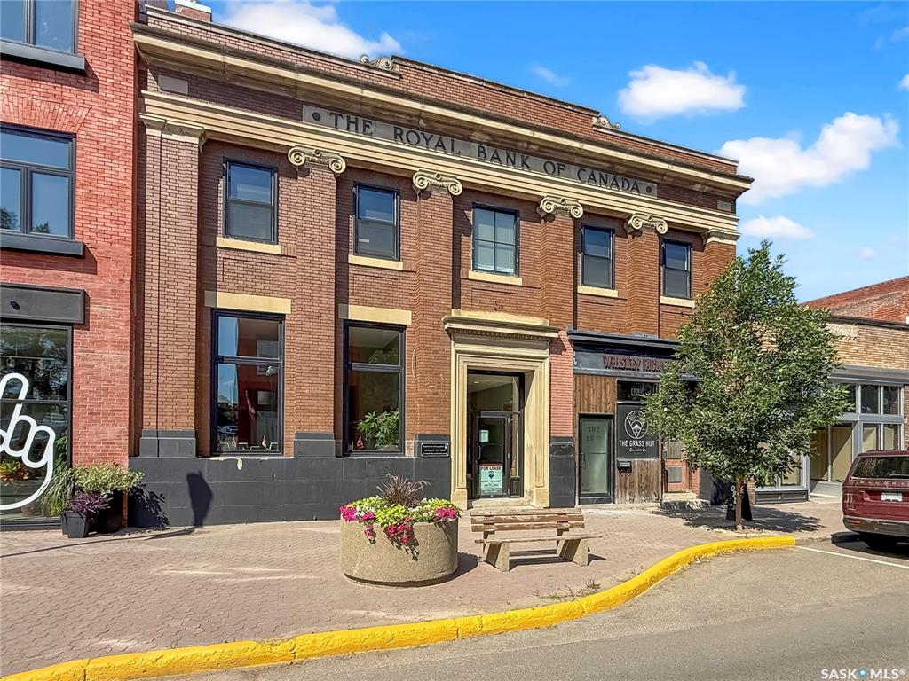42 Central Avenue N, SK044404, Saskatchewan,