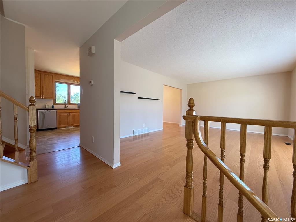 Fifth View of 86 Duncan Crescent, East College Park, Saskatoon, Saskatchewan, S7H 4K4