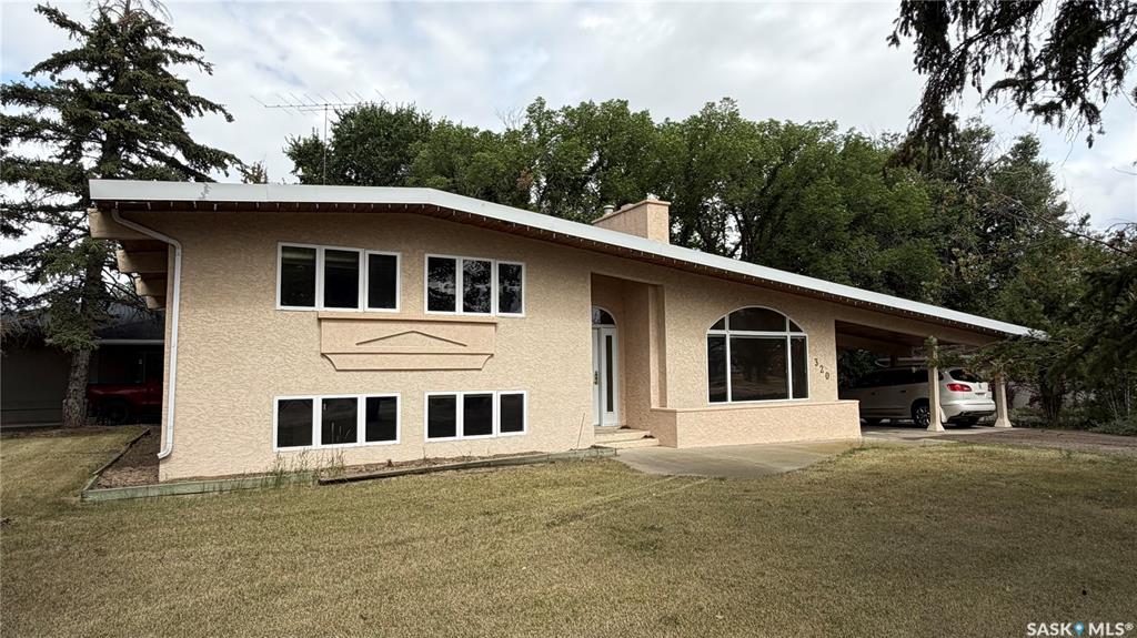 320 21 Highway, SK044421, Saskatchewan,