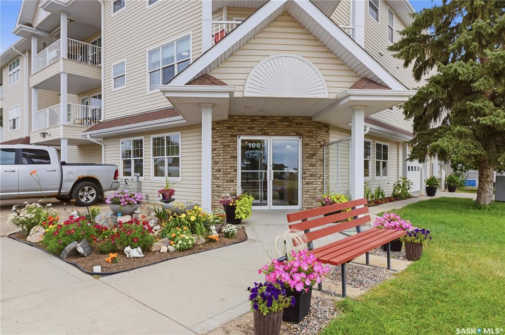 Third View of 100 5th Avenue #205, Regina Beach, Saskatchewan, S0G 4C0