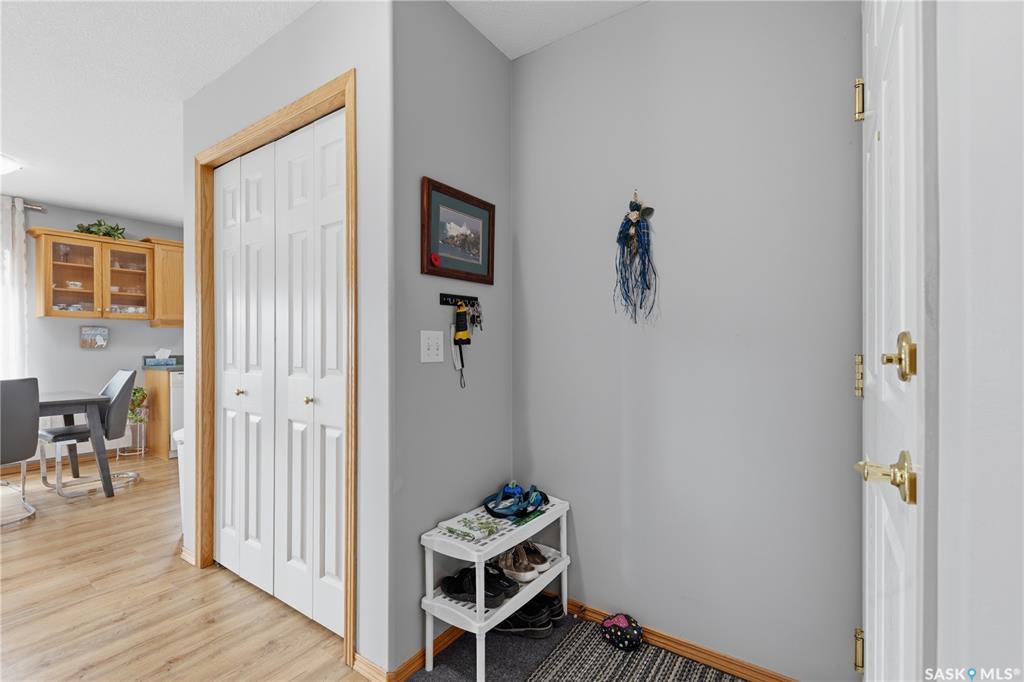 Fifth View of 100 5th Avenue #205, Regina Beach, Saskatchewan, S0G 4C0