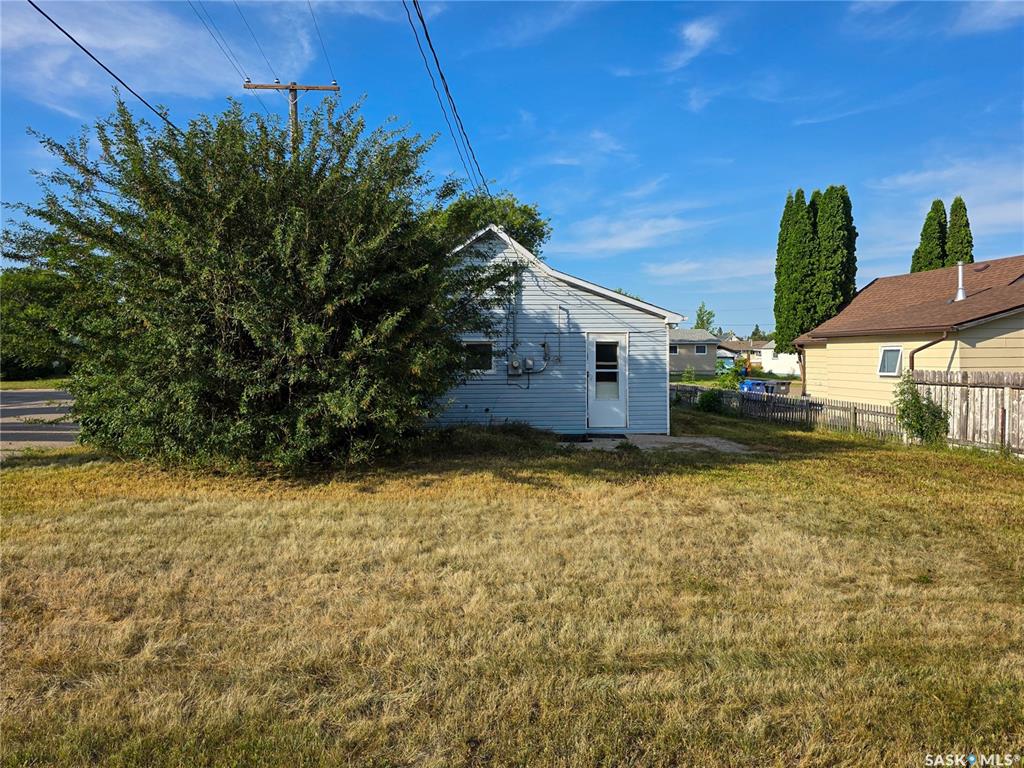 Fourth View of 379 2nd Avenue W, Melville, Saskatchewan, S0A 2P0