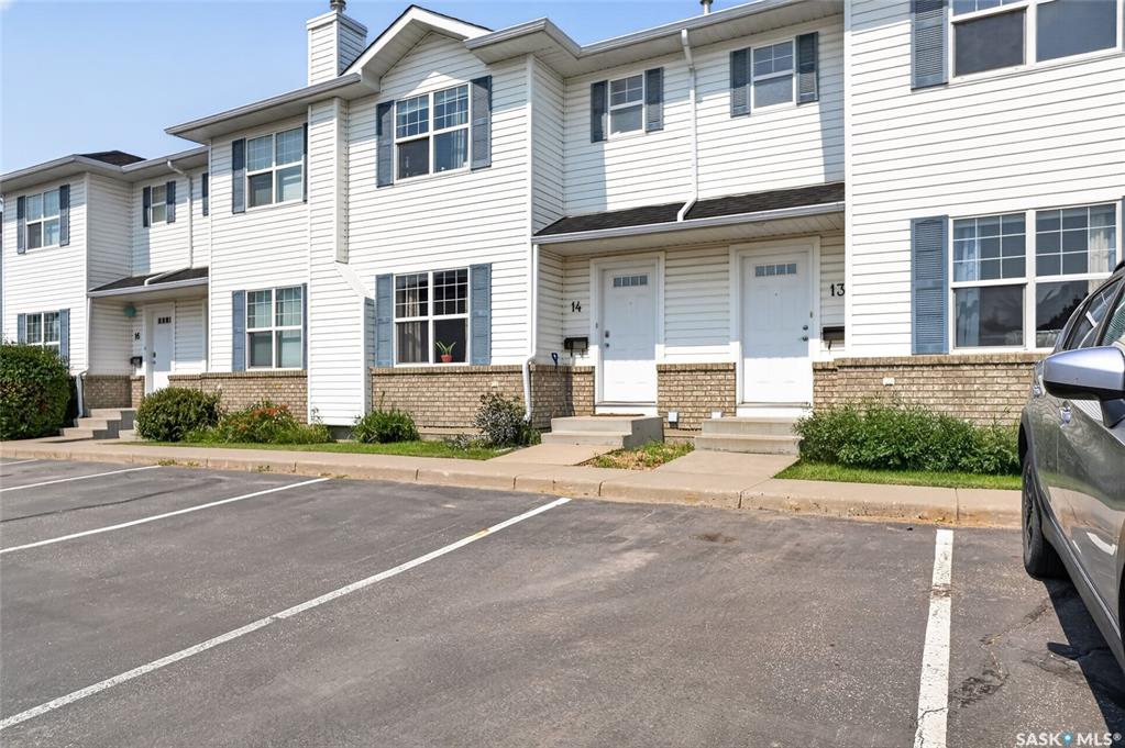 102 Pawlychenko Lane #13, SK044451, Saskatchewan,