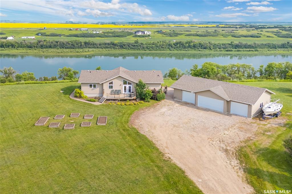 Roberts Riverfront Acreage, SK044473, Saskatchewan,
