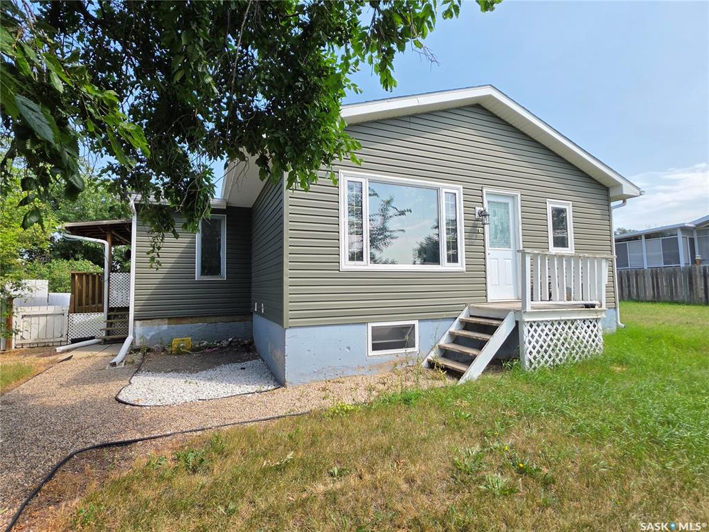 1119 Chaplin Street E, SK044539, Saskatchewan,
