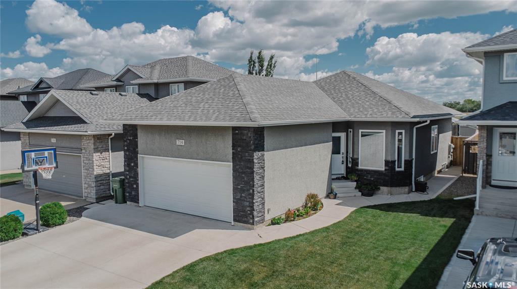 Second View of 714 Sutter Crescent, Stonebridge, Saskatoon, Saskatchewan, S7T 0R4