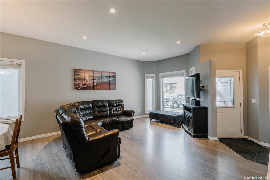 Fourth View of 714 Sutter Crescent, Stonebridge, Saskatoon, Saskatchewan, S7T 0R4