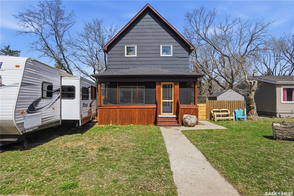 56 Iroquois Street W, SK044699, Saskatchewan,