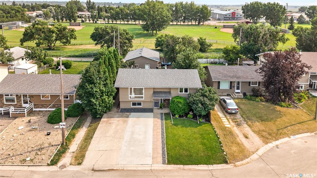 Third View of 951 Holdsworth Crescent, Palliser, Moose Jaw, Saskatchewan, S6H 6T8