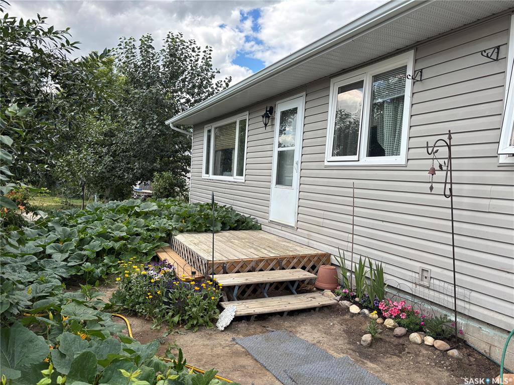 Second View of Welsh Acreage, Excelsior Rm No. 166, Saskatchewan, S0H 4J0