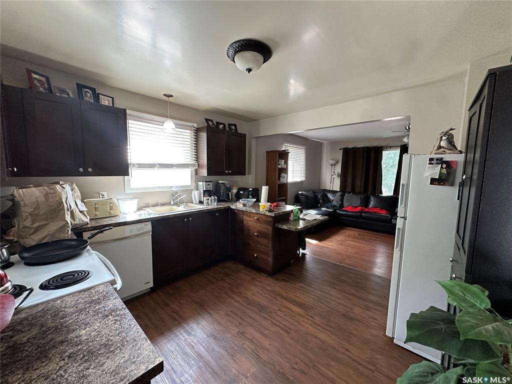 Third View of 242 Third Avenue N, Kamsack, Saskatchewan, S0A 1S0