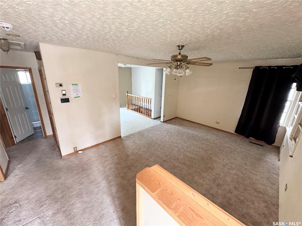 Second View of 4006 4th Avenue, Washington Park, Regina, Saskatchewan, S4R 0V9