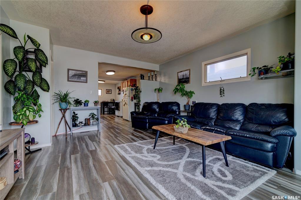 Fifth View of 1230 Dewdney Avenue E, Glen Elm Park, Regina, Saskatchewan, S4N 0E3