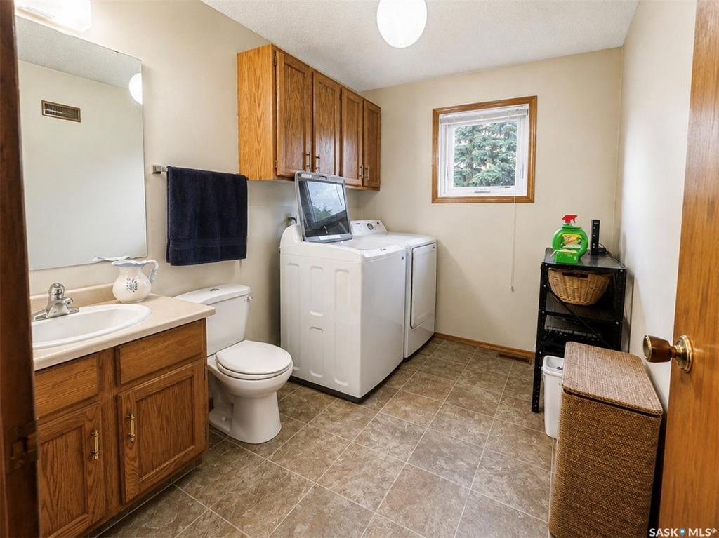 Fifth View of 118 Main Street, Sintaluta, Saskatchewan, S0G 4N0