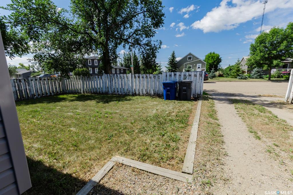 Second View of 518 Columbia Avenue, Kerrobert, Saskatchewan, S0L 1R0
