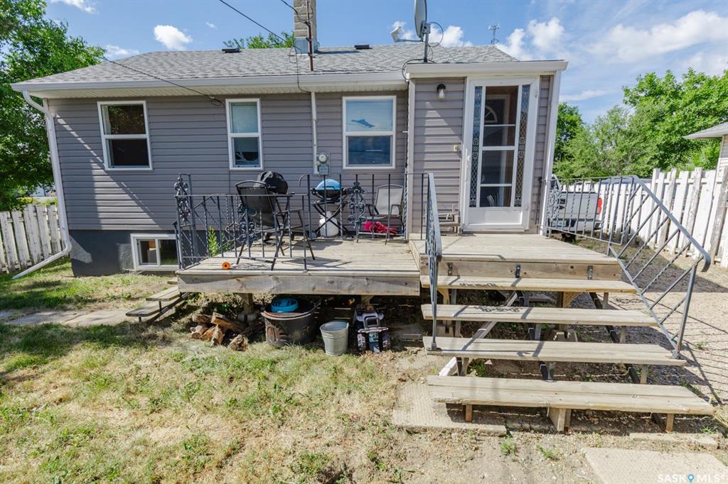 Third View of 518 Columbia Avenue, Kerrobert, Saskatchewan, S0L 1R0