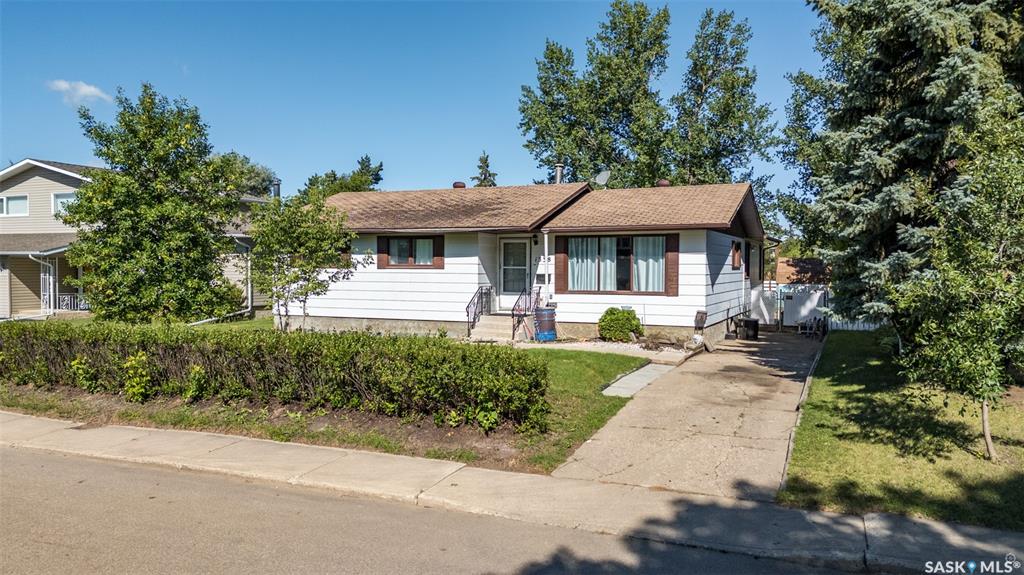 1338 Lacroix Crescent, SK044838, Saskatchewan,
