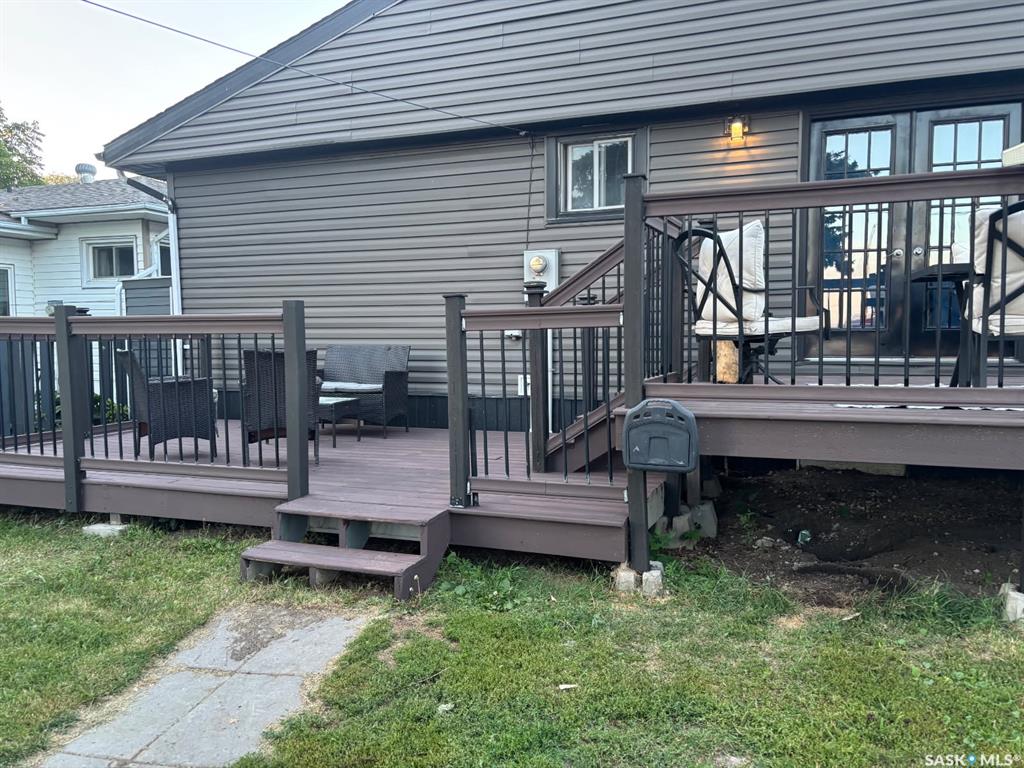 Fourth View of 705 Prospect Avenue, Oxbow, Saskatchewan, S0C 2B0
