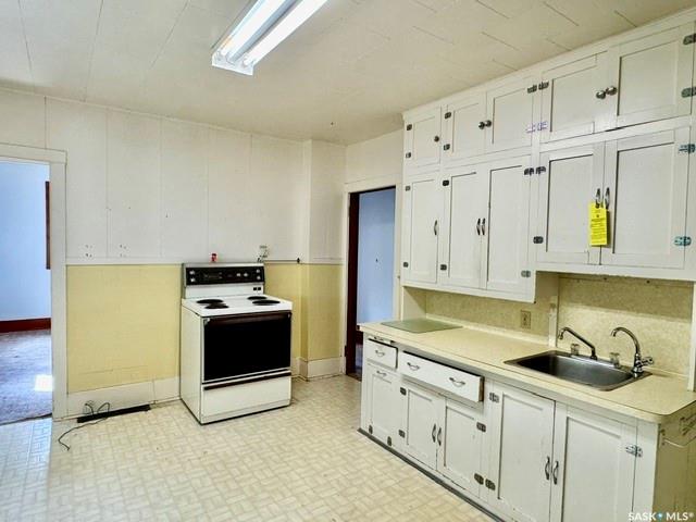 Fourth View of 309 Railway Avenue W, Watson, Saskatchewan, S0K 2A0