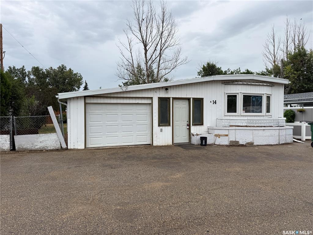 MLS® listing #SK044870 for sale located at 1455 9th Avenue Ne #A14