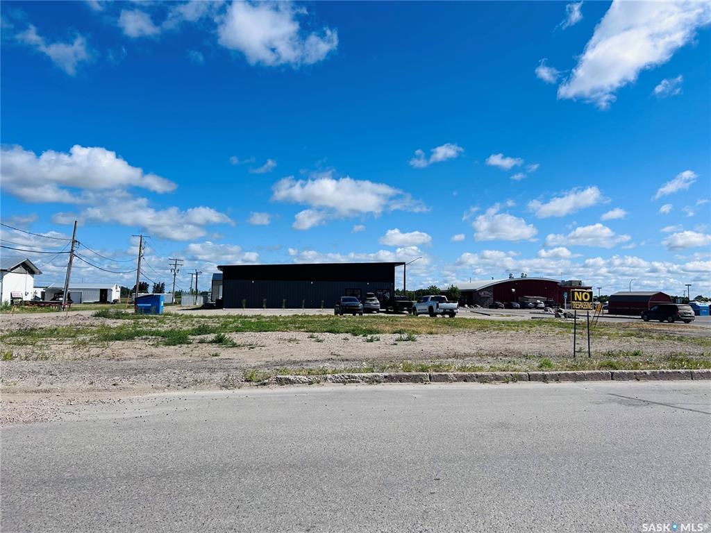 Second View of 904 Park Avenue, Moosomin, Saskatchewan, S0G 3N0