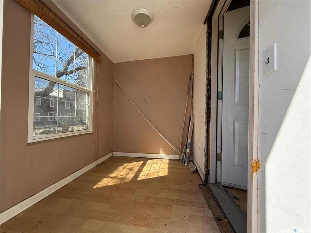 Second View of 562 Athabasca Street W, Central MJ, Moose Jaw, Saskatchewan, S6H 2C6