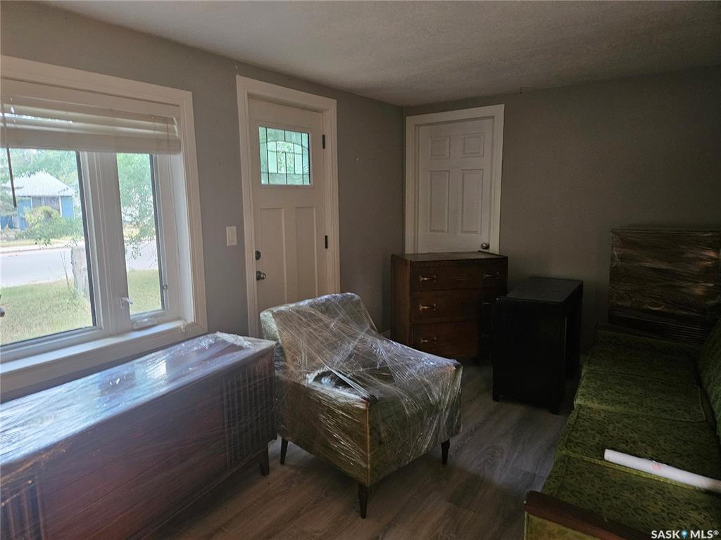Fifth View of 1017 Coteau Street W, Westmount/Elsom, Moose Jaw, Saskatchewan, S6H 5G3