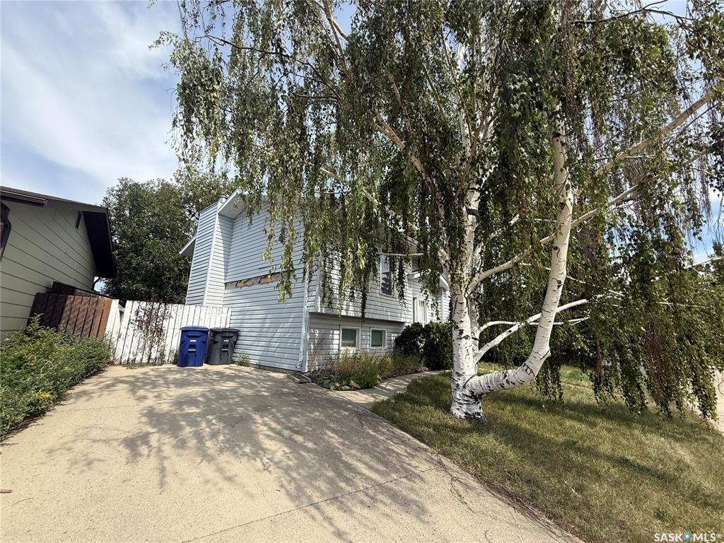 Second View of 46 Oconnor Crescent, Kindersley, Saskatchewan, S0L 1S1