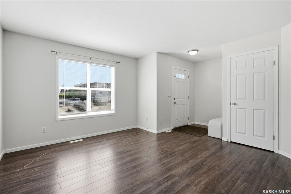Fourth View of 203 Herold Terrace #32, Lakewood S.C., Saskatoon, Saskatchewan, S7V 1H4