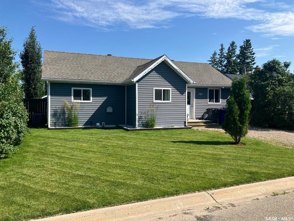 709 6th Avenue W, SK045045, Saskatchewan,