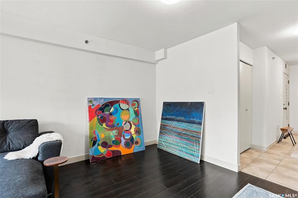 Fifth View of 537 4th Avenue N #504, City Park, Saskatoon, Saskatchewan, S7K 2M6
