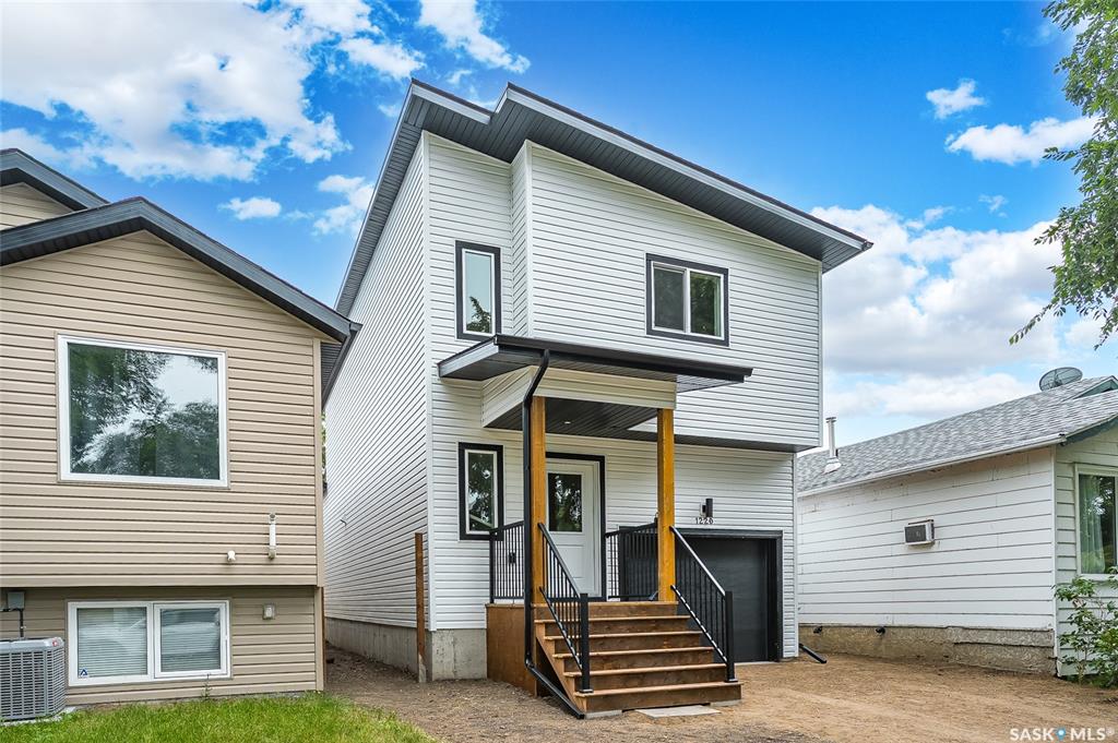 Second View of 1220 H Avenue N, Mayfair, Saskatoon, Saskatchewan, S7L 2E2