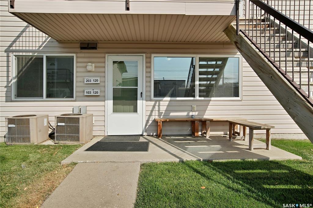 120 C Avenue N #103, SK045057, Saskatchewan,