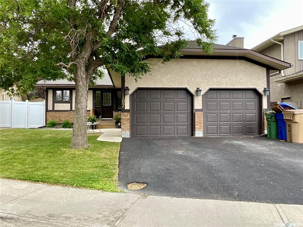 3107 Andreychuk Place E, SK045086, Saskatchewan,