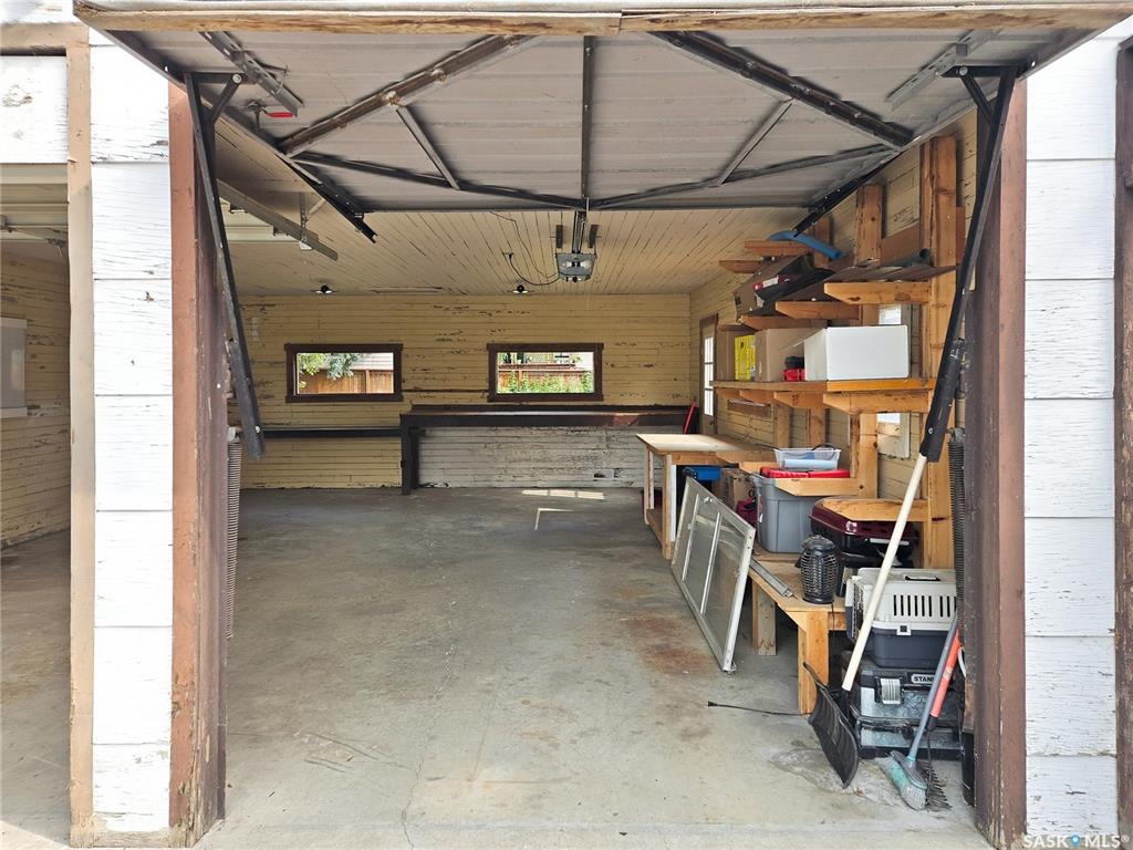Fifth View of 211 3rd Avenue W, Elrose, Saskatchewan, S0L 0Z0