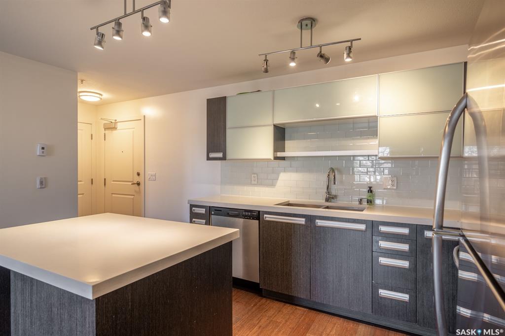 Fifth View of 1610 Dakota Drive #102, East Pointe Estates, Regina, Saskatchewan, S4Z 0A5