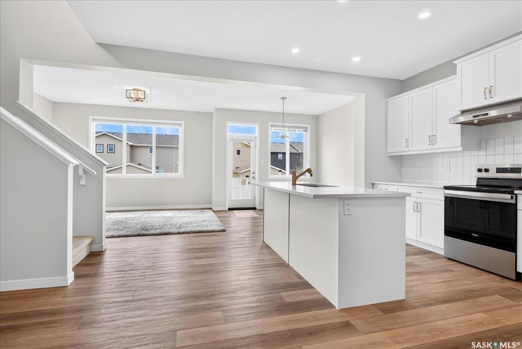 Fifth View of 3296 Favel Drive, Eastbrook, Regina, Saskatchewan, S4V 4B2