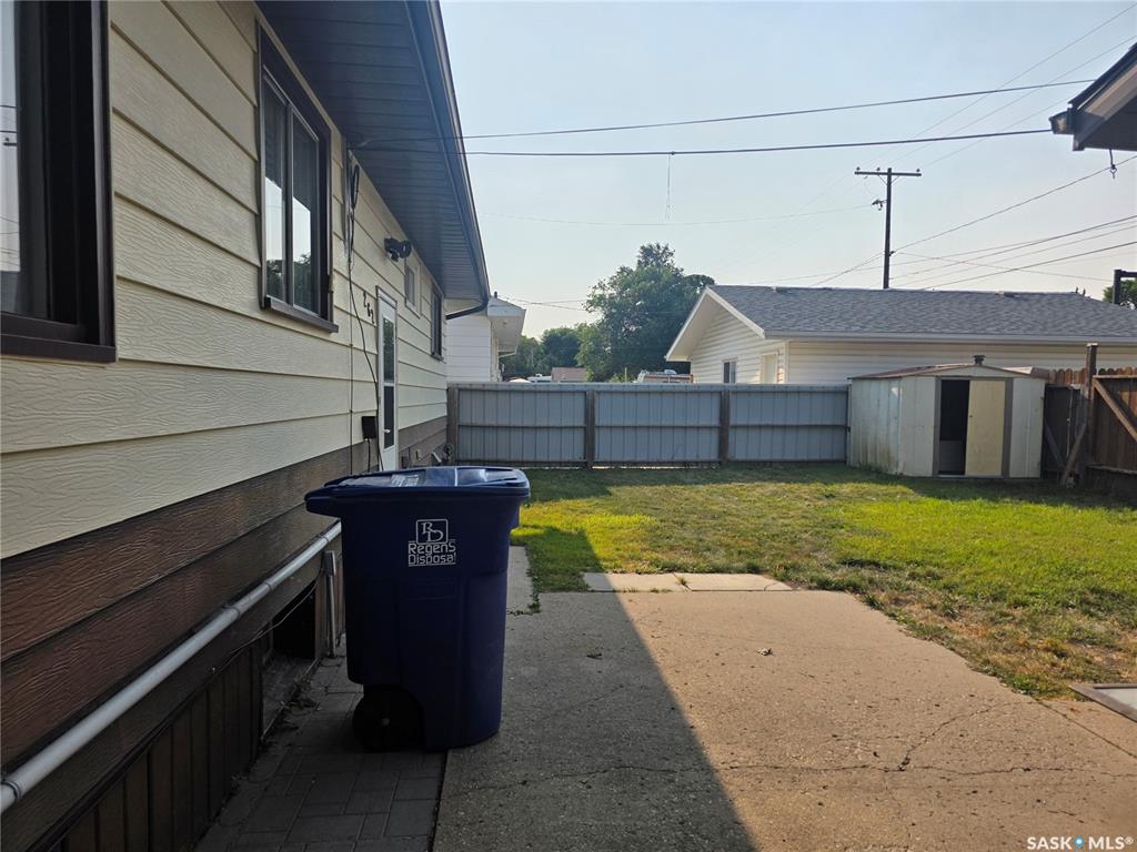 Fifth View of 262 Duncan Road, Hillcrest RB, Estevan, Saskatchewan, S4A 0A4