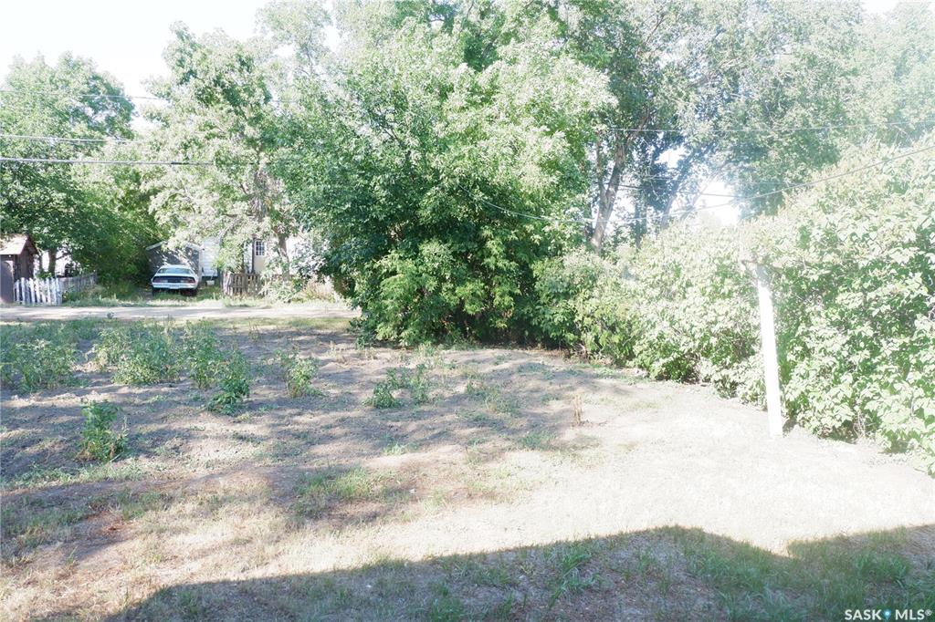 Fifth View of 311 7th Avenue E, Assiniboia, Saskatchewan, S0H 0B0