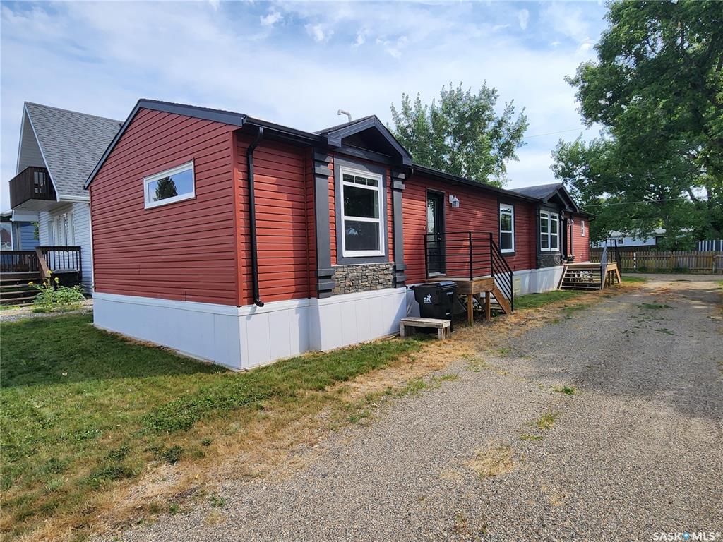 417 Young Street, SK045283, Saskatchewan,