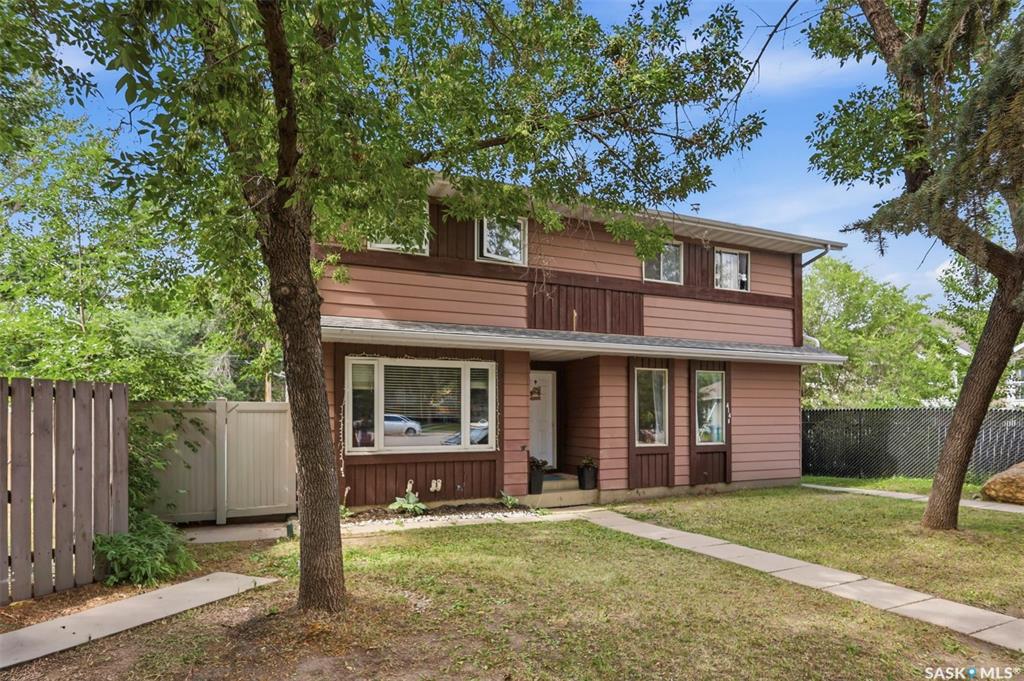 414 Gardiner Place #A & B, SK045286, Saskatchewan,