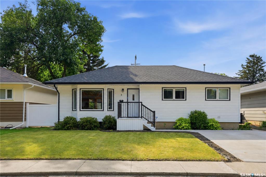 5 Stewart Avenue, SK045298, Saskatchewan,