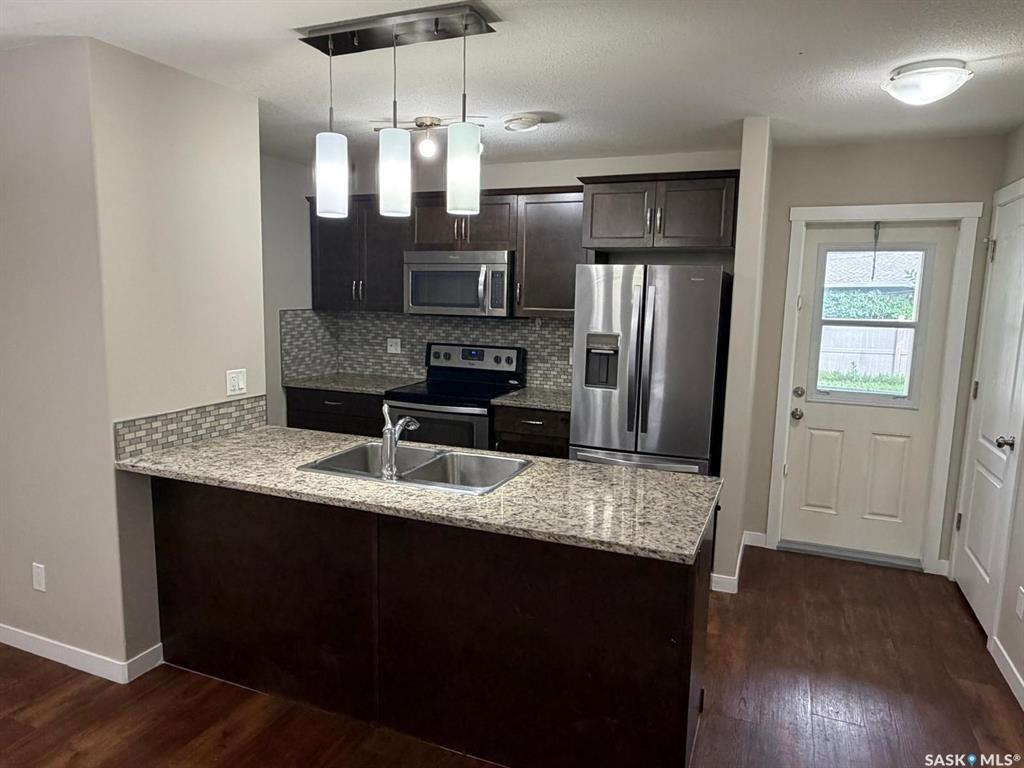 Second View of 3440 Avonhurst Drive #604, Coronation Park, Regina, Saskatchewan, S4R 2E1
