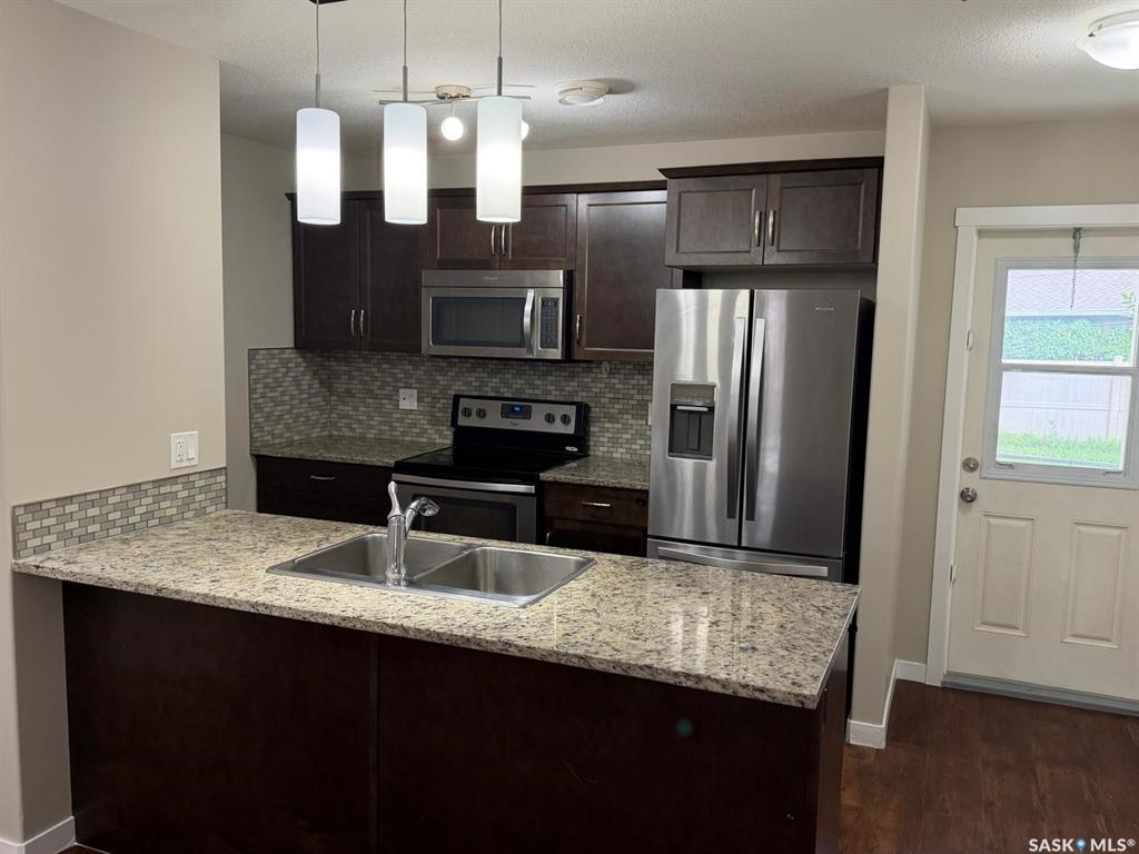 Third View of 3440 Avonhurst Drive #604, Coronation Park, Regina, Saskatchewan, S4R 2E1
