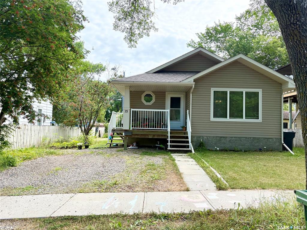 75 Agricultural Avenue, SK045373, Saskatchewan,