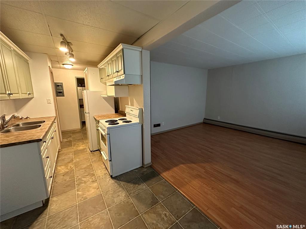 Third View of 113 3rd Street E, St. Walburg, Saskatchewan, S0M 0E2