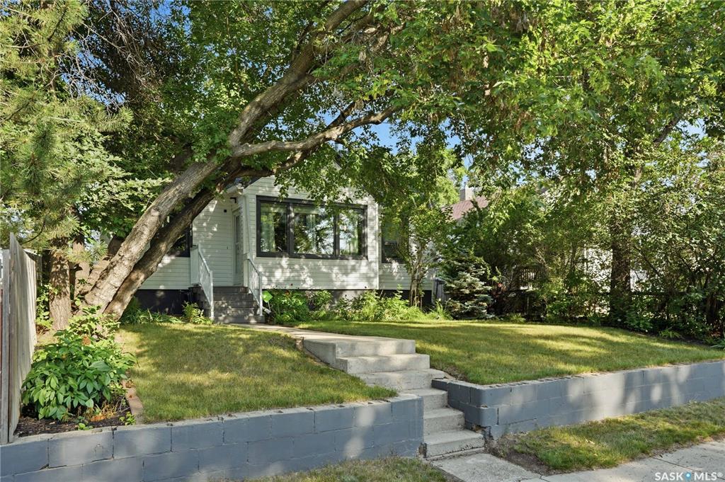 Third View of 2011 Lorne Avenue, Exhibition, Saskatoon, Saskatchewan, S7J 0R4