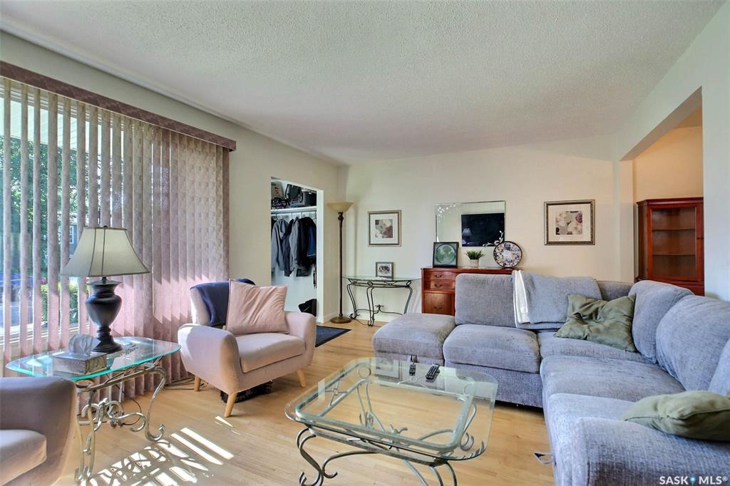Fifth View of 2122 Wascana Street, Cathedral RG, Regina, Saskatchewan, S4T 4J9