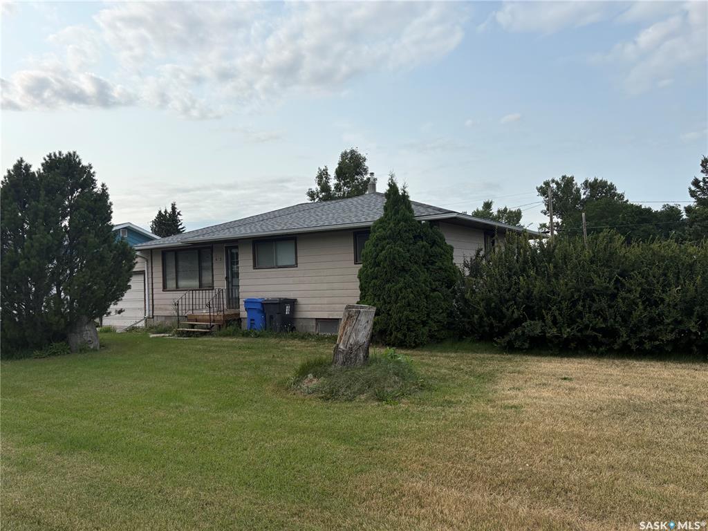 Second View of 415 Saskatchewan Avenue, Foam Lake, Saskatchewan, S0A 1A0